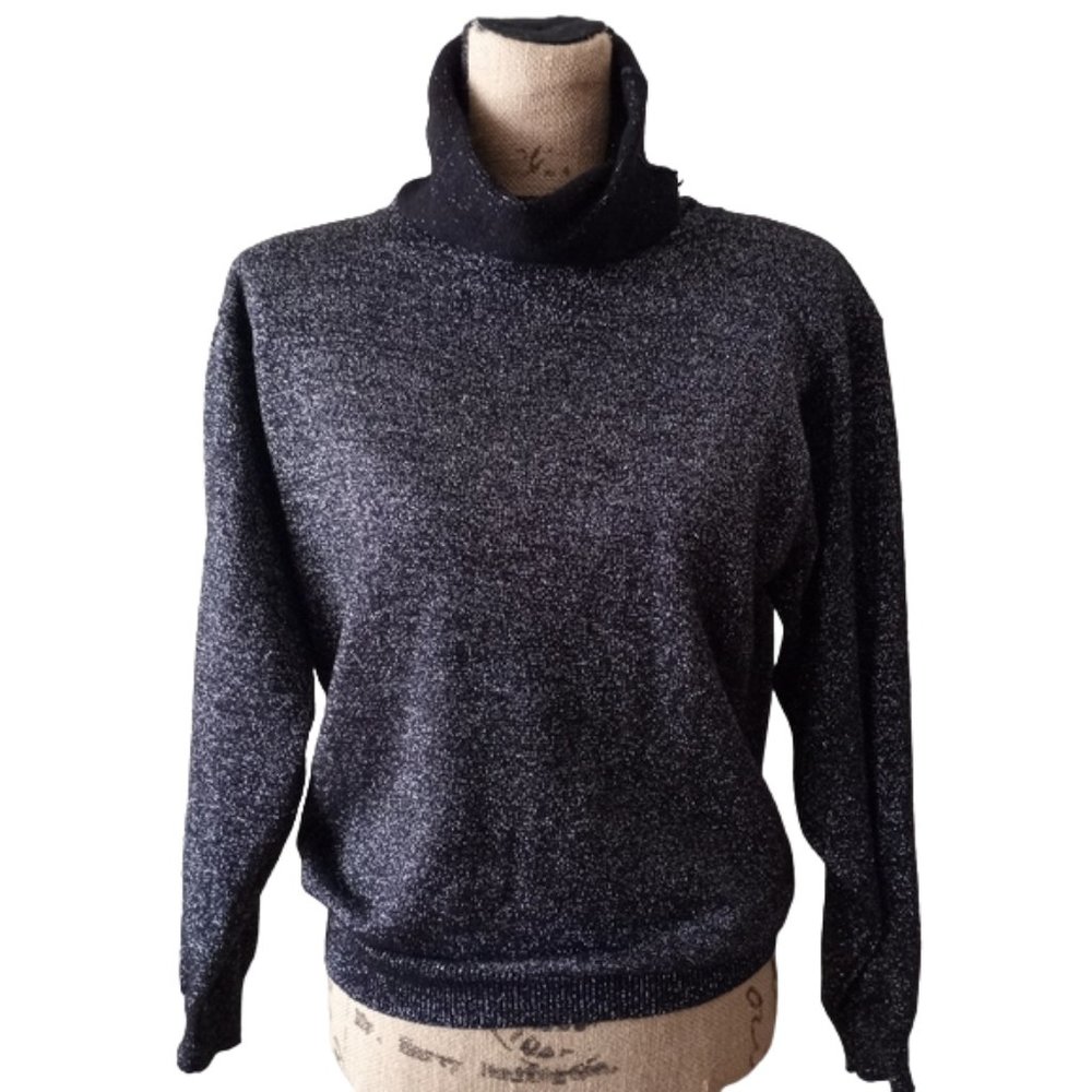 VTG  Black Silver Turtleneck Jeanne Pierre  L